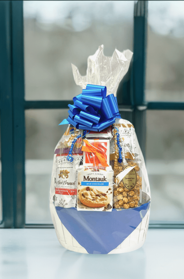 Jenny's Premium Large Classic Gift Basket