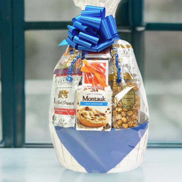 Jenny's Large Classic Gift Baskets Collection