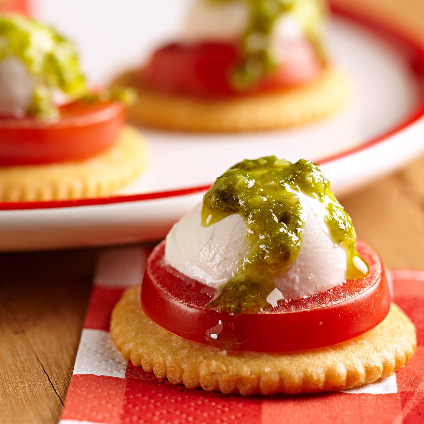 RITZ Fresh Stacks Original Crackers - Party Size, 16 Individually Wrapped Packs (23.7 oz)