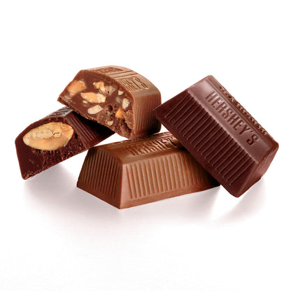 HERSHEY'S NUGGETS Assorted Chocolate Candy Party Pack - Premium Halloween Bulk Candy 31.5oz