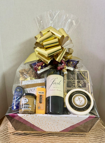 Jenny's Large Wine Gift Basket with Charcuterie & Gourmet Snacks - Best Seller