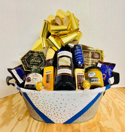 Jenny's XL Wine Gift Basket - Cheese & Gourmet Treats